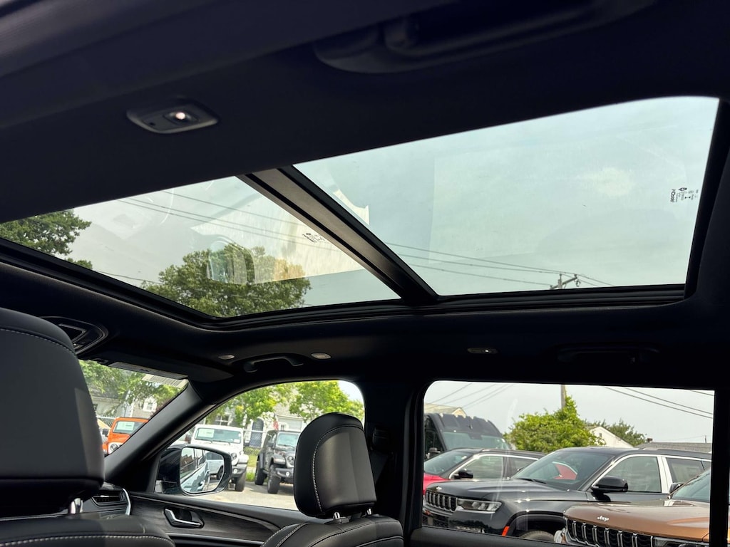 New 2026 Jeep Grand Cherokee L LIMITED 4X4 Sport Utility
