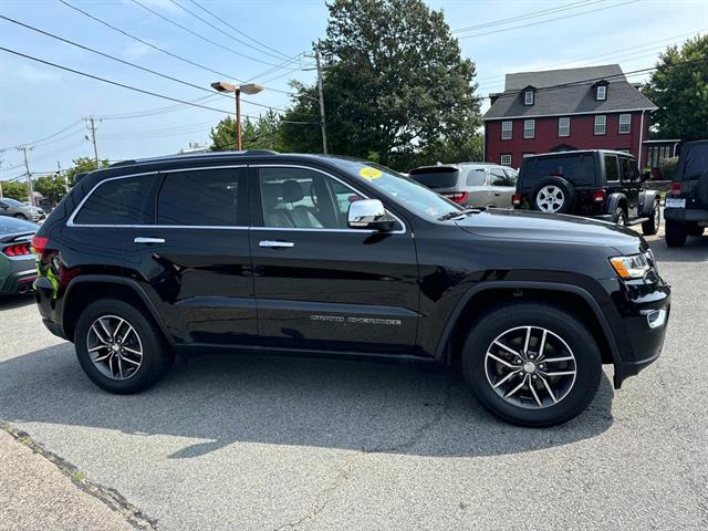 Certified 2017 Jeep Grand Cherokee Limited with VIN 1C4RJFBG5HC727713 for sale in Middletown, RI