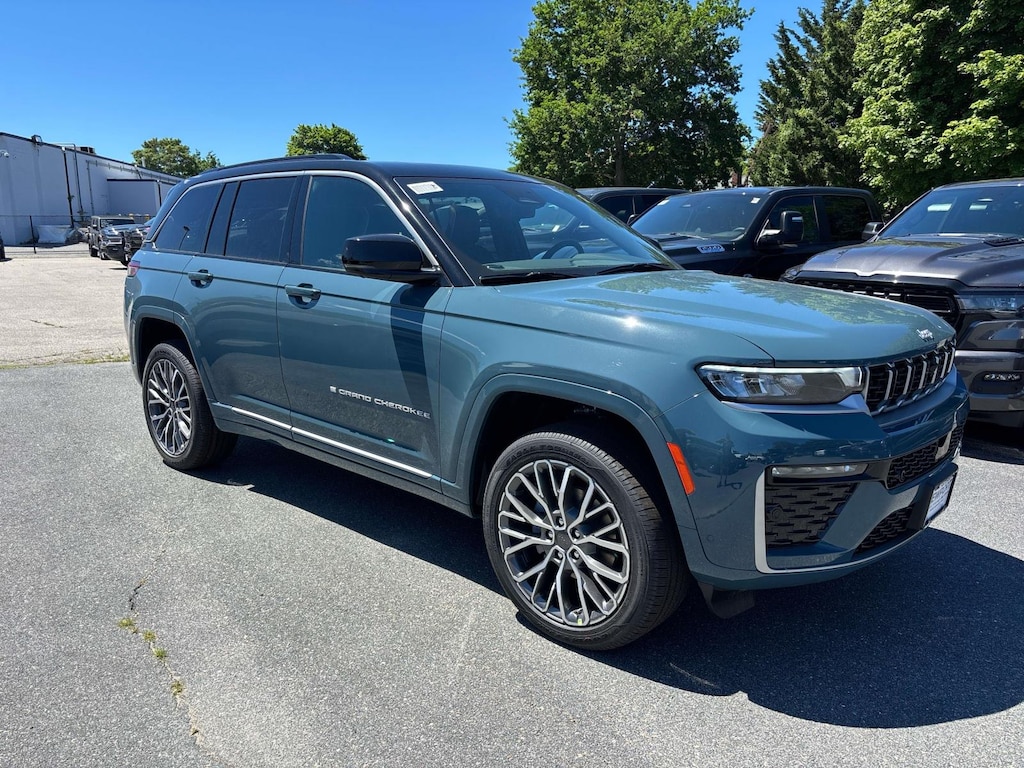 New 2026 Jeep Grand Cherokee SUMMIT 4X4 Sport Utility