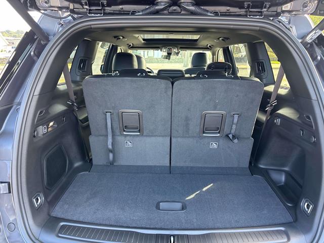 2025 Jeep Grand Cherokee Limited photo 2