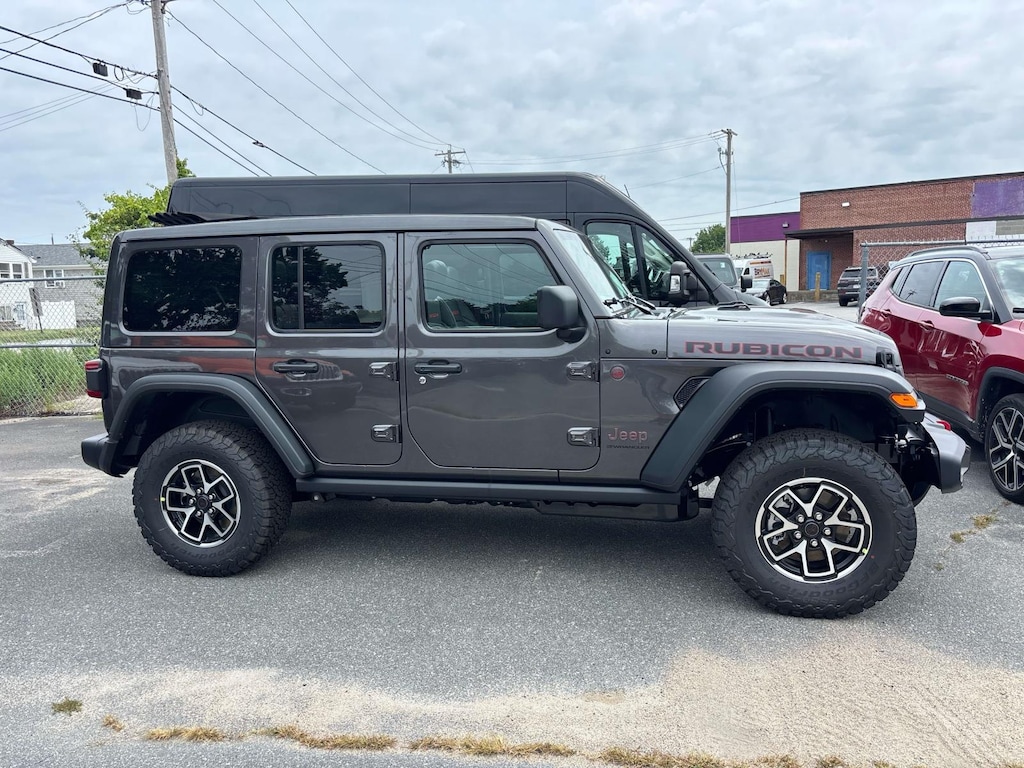 New 2026 Jeep Wrangler 4-DOOR RUBICON Sport Utility