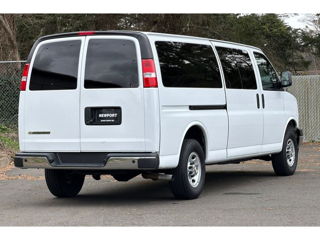 Used 2024 Chevrolet Express Passenger 3500 1LT Van