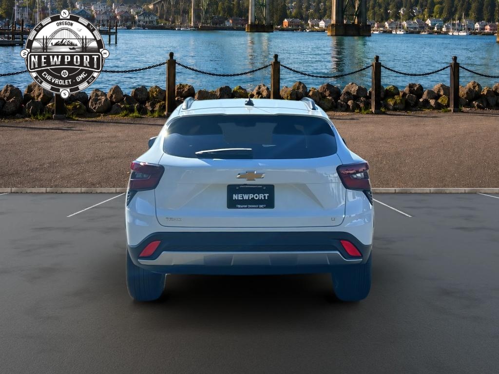 2026 Chevrolet Trax LT - Photo 6