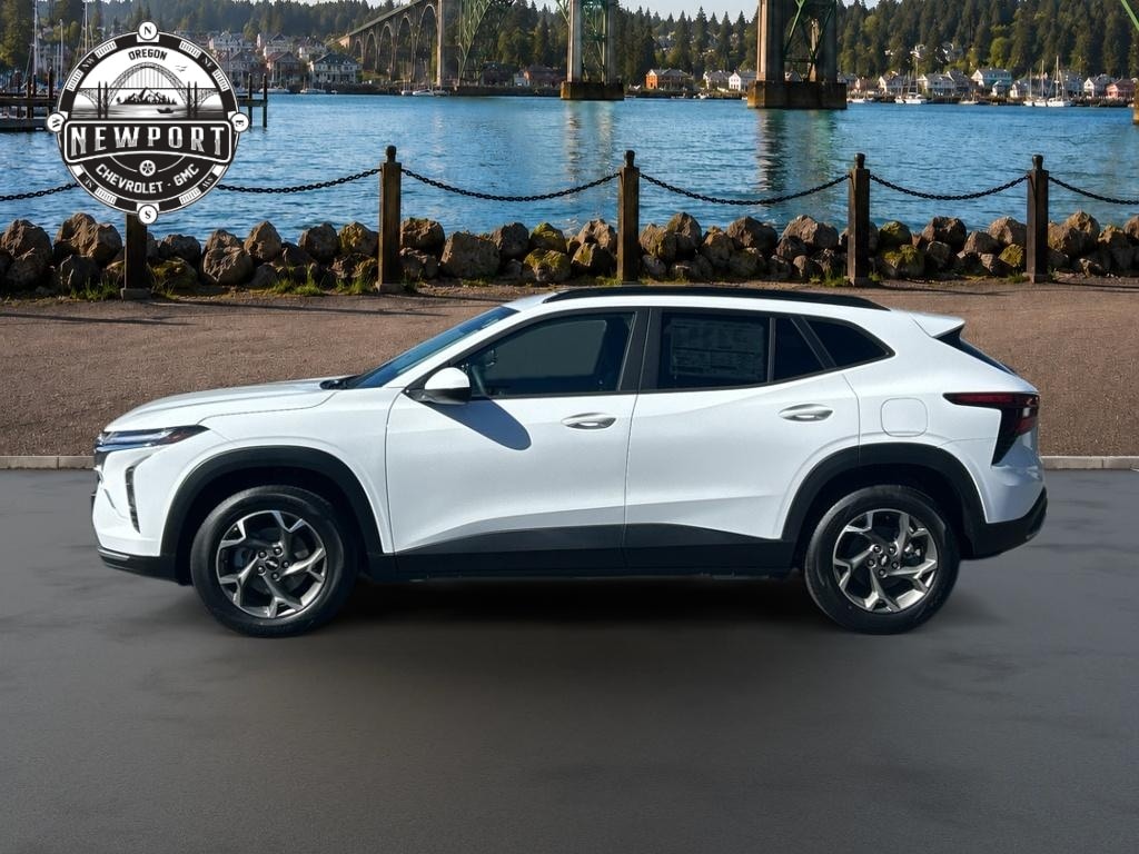 2026 Chevrolet Trax LT - Photo 8