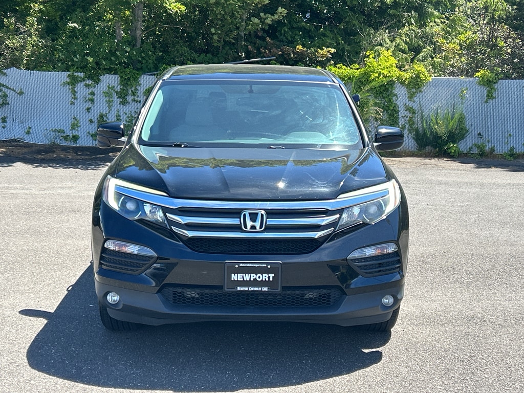 Used 2016 Honda Pilot EX with VIN 5FNYF6H31GB027562 for sale in Newport, OR