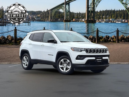 2023 Jeep Compass Latitude 4x4 SUV