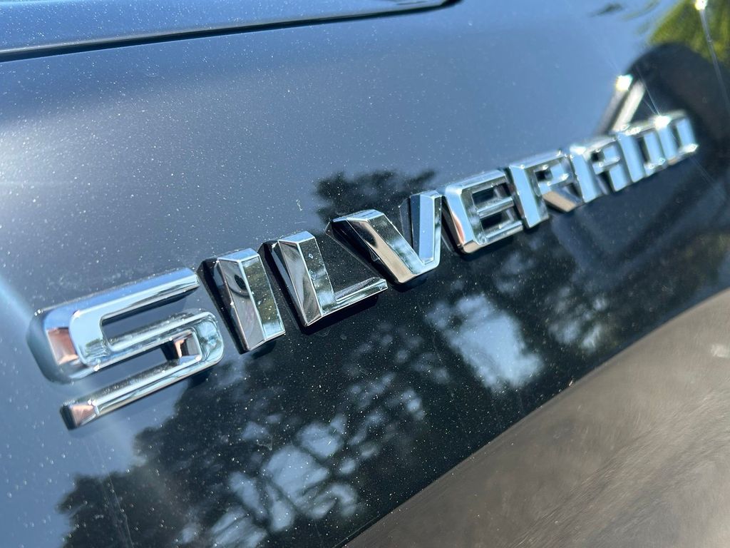 2026 Chevrolet Silverado 1500 RST - Photo 10