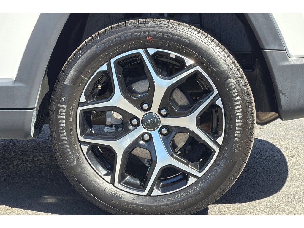 2025 Jeep Compass Limited - Photo 25