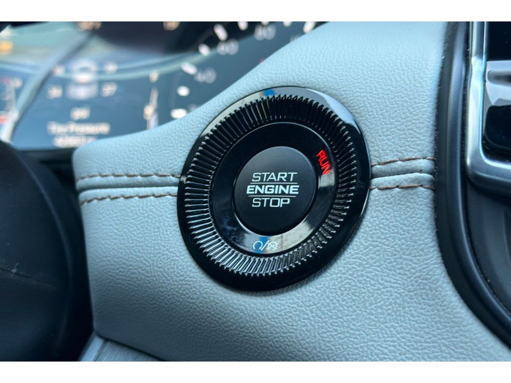 2025 Jeep Compass Limited - Photo 22