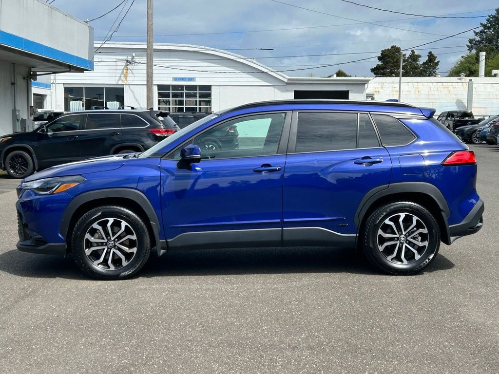 Used 2024 Toyota Corolla Cross Hybrid SE SUV
