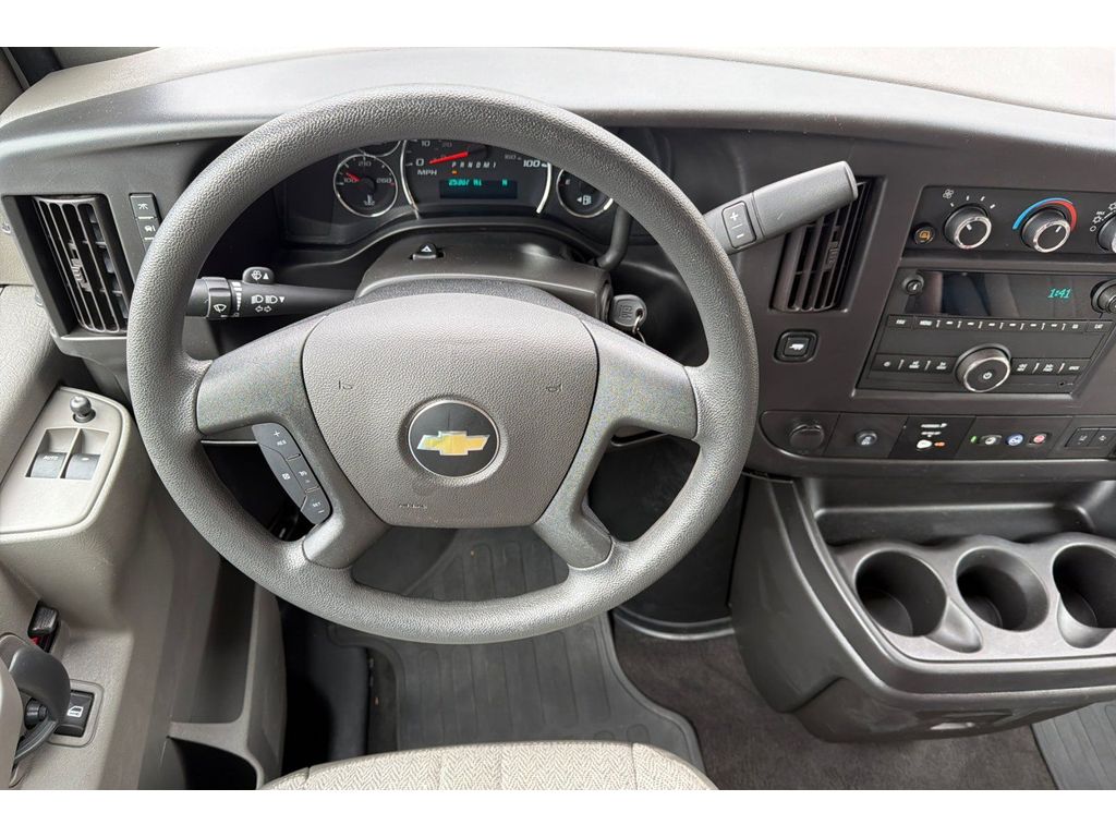 2024 Chevrolet Express Passenger LT - Photo 14