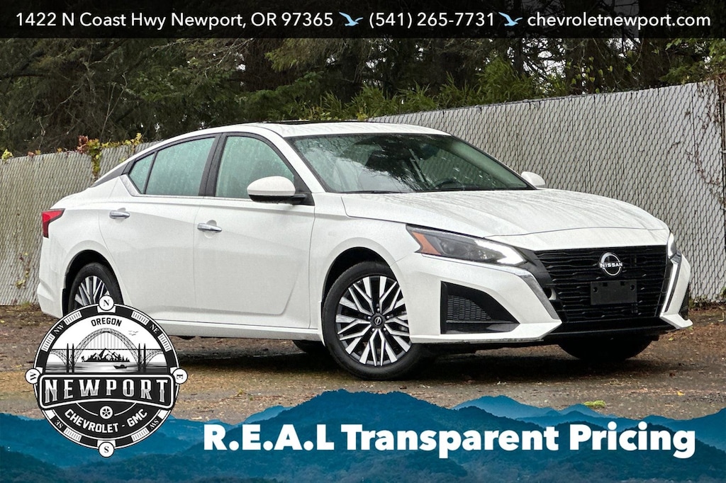 Used 2024 Nissan Altima 2.5 SV Sedan