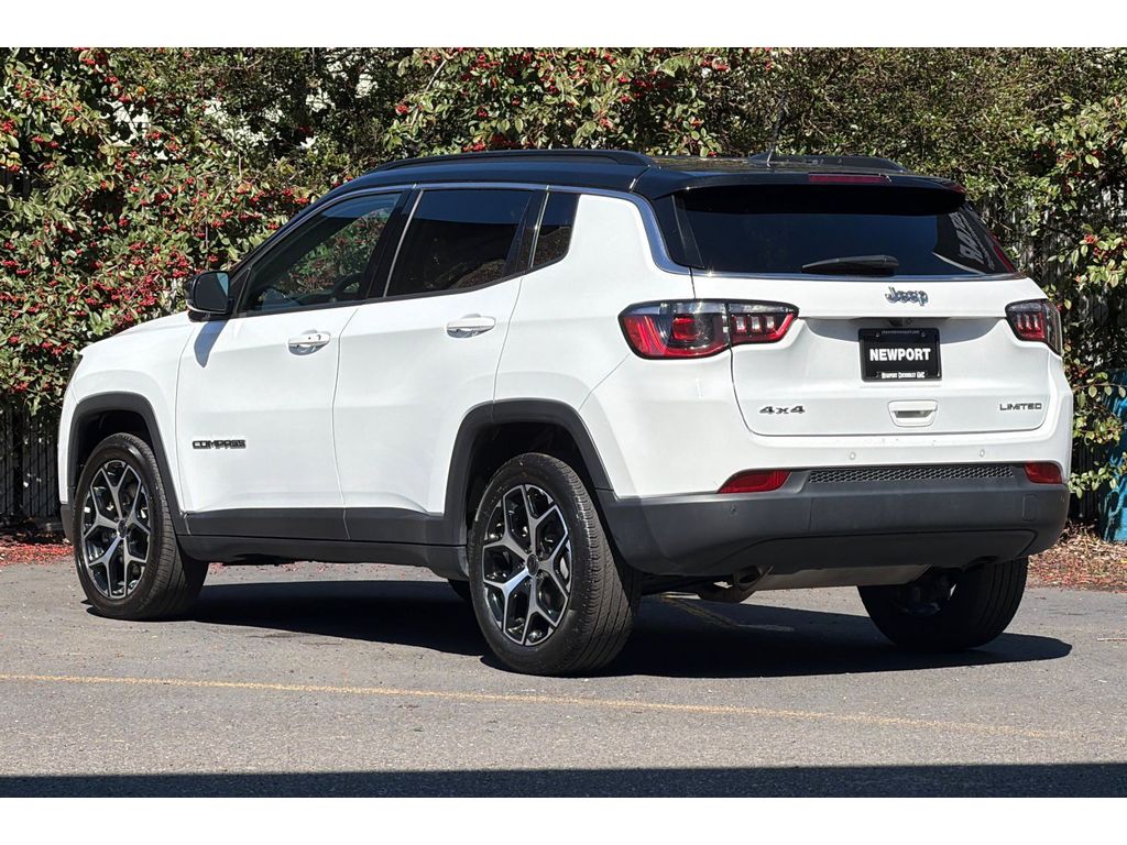 2025 Jeep Compass Limited - Photo 6