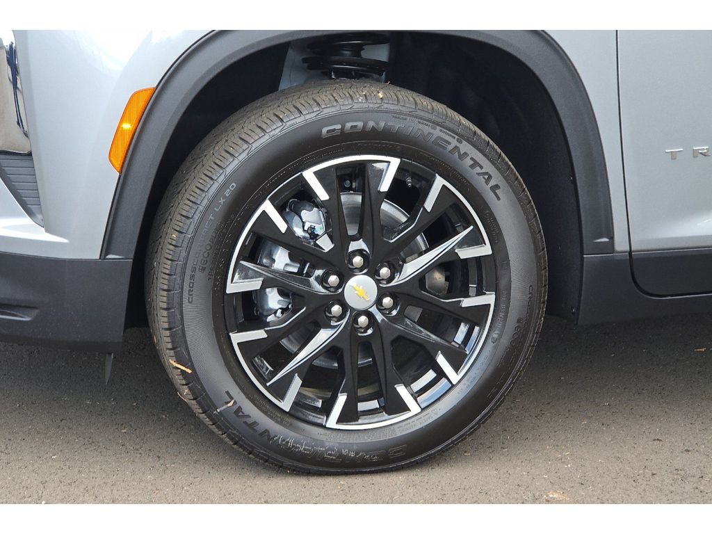 2026 Chevrolet Traverse LT - Photo 27
