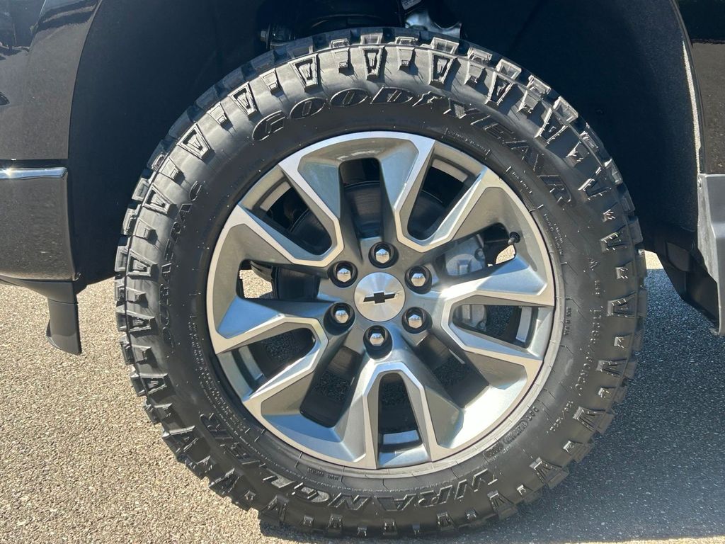 2026 Chevrolet Silverado 1500 RST - Photo 12