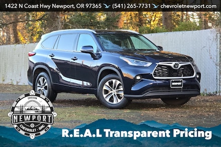 2022 Toyota Highlander XLE SUV