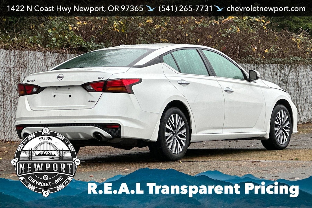 Used 2024 Nissan Altima 2.5 SV Sedan