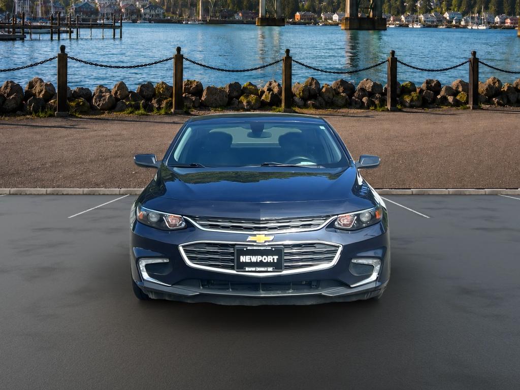 Used 2018 Chevrolet Malibu 1LT with VIN 1G1ZD5ST8JF220087 for sale in Newport, OR