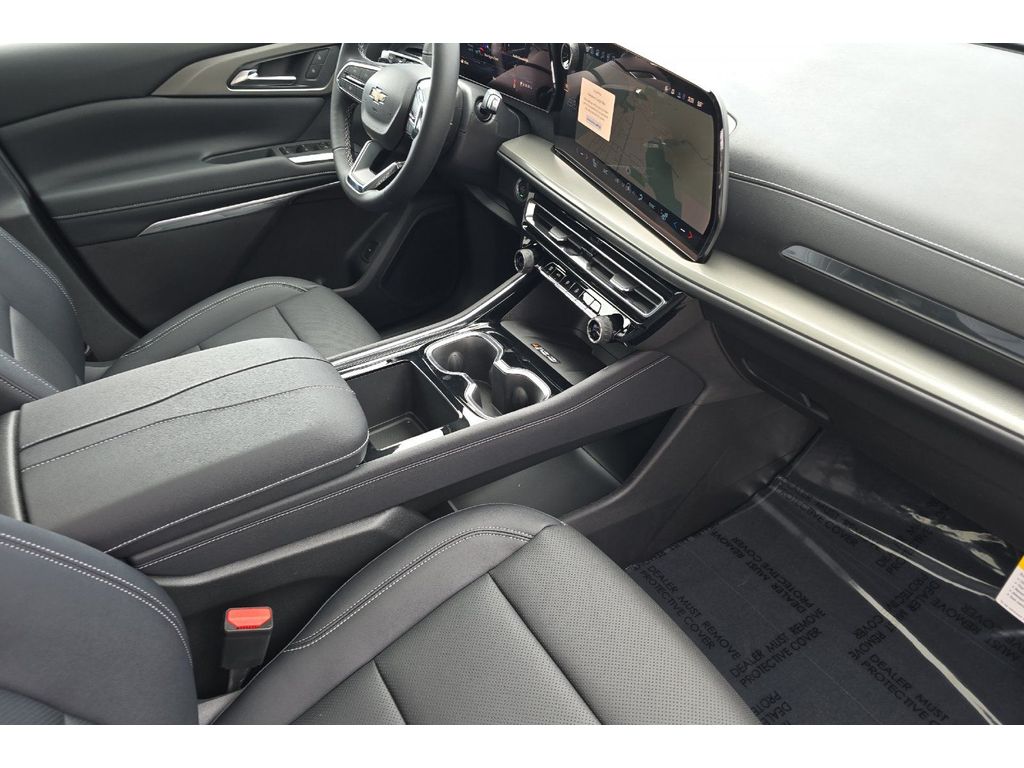 2026 Chevrolet Traverse LT - Photo 17