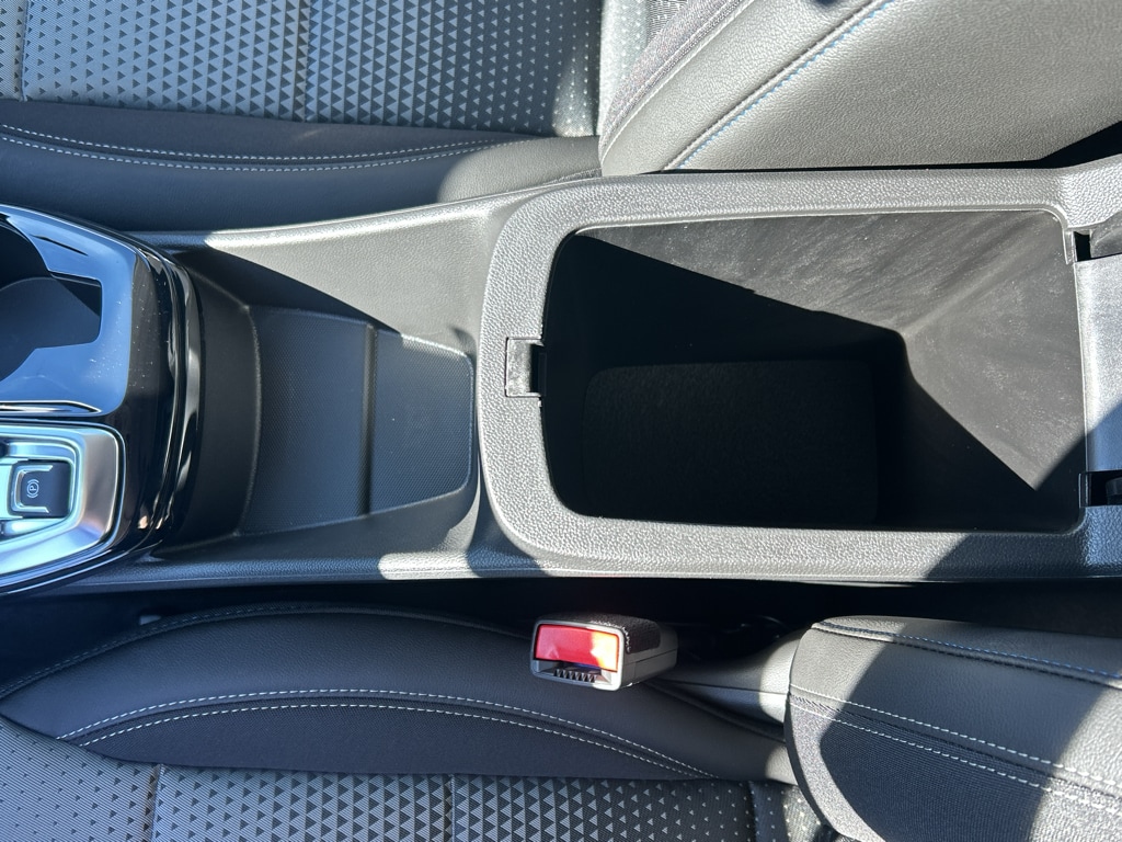 2026 Chevrolet Trax LT - Photo 17