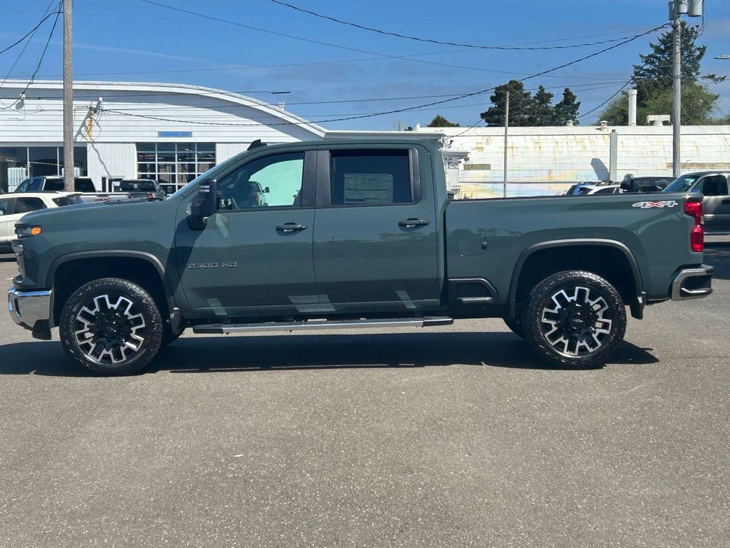 2026 Chevrolet Silverado 2500 HD LT - Photo 8