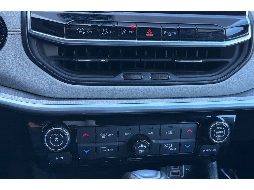 2025 Jeep Compass Limited - Photo 20