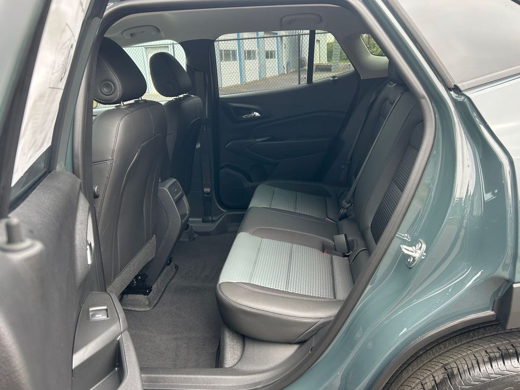 2026 Chevrolet Trax LT - Photo 34