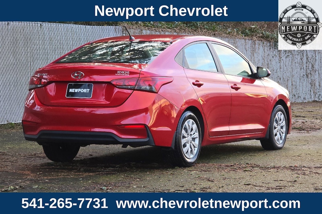 Used 2022 Hyundai Accent SE Sedan