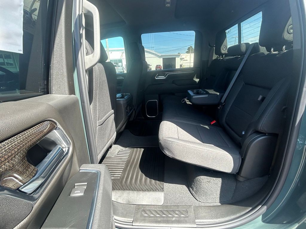 2026 Chevrolet Silverado 2500 HD LT - Photo 35