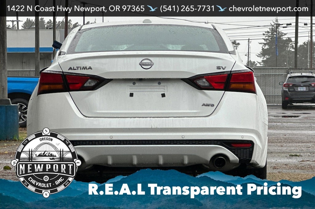 Used 2024 Nissan Altima 2.5 SV Sedan