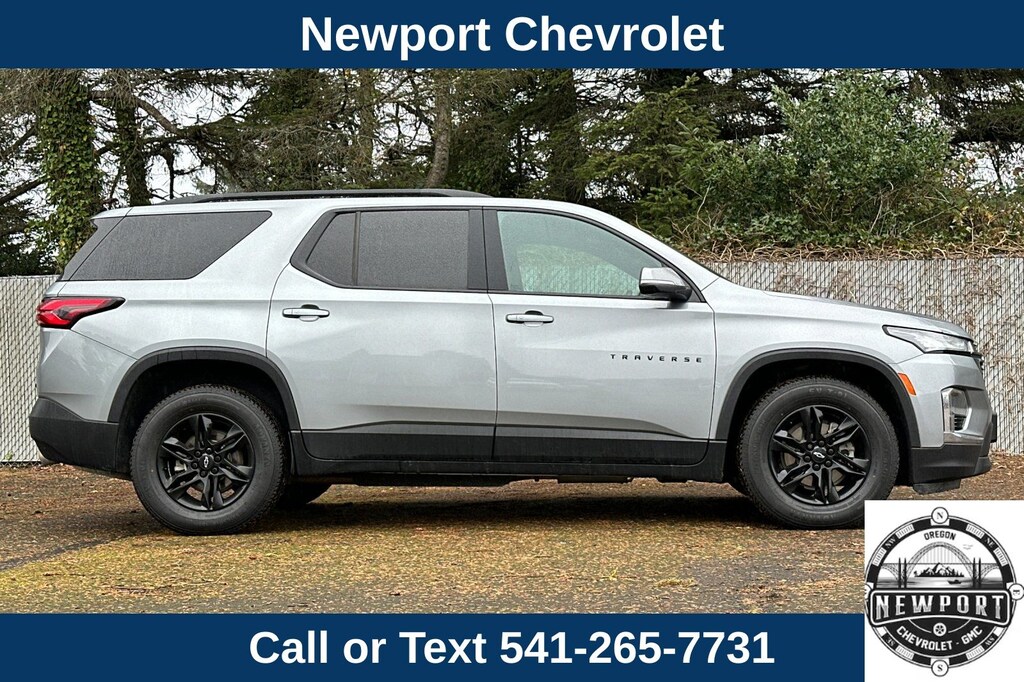 Used 2023 Chevrolet Traverse LT Cloth w/1LT SUV