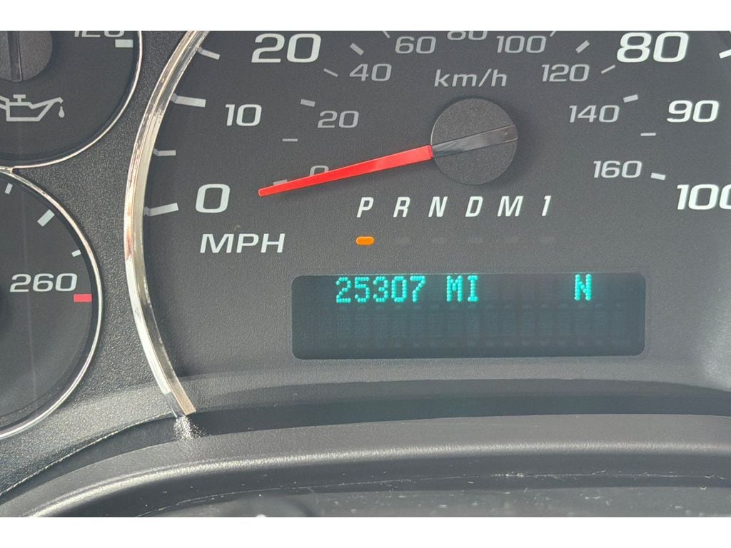 2024 Chevrolet Express Passenger LT - Photo 27