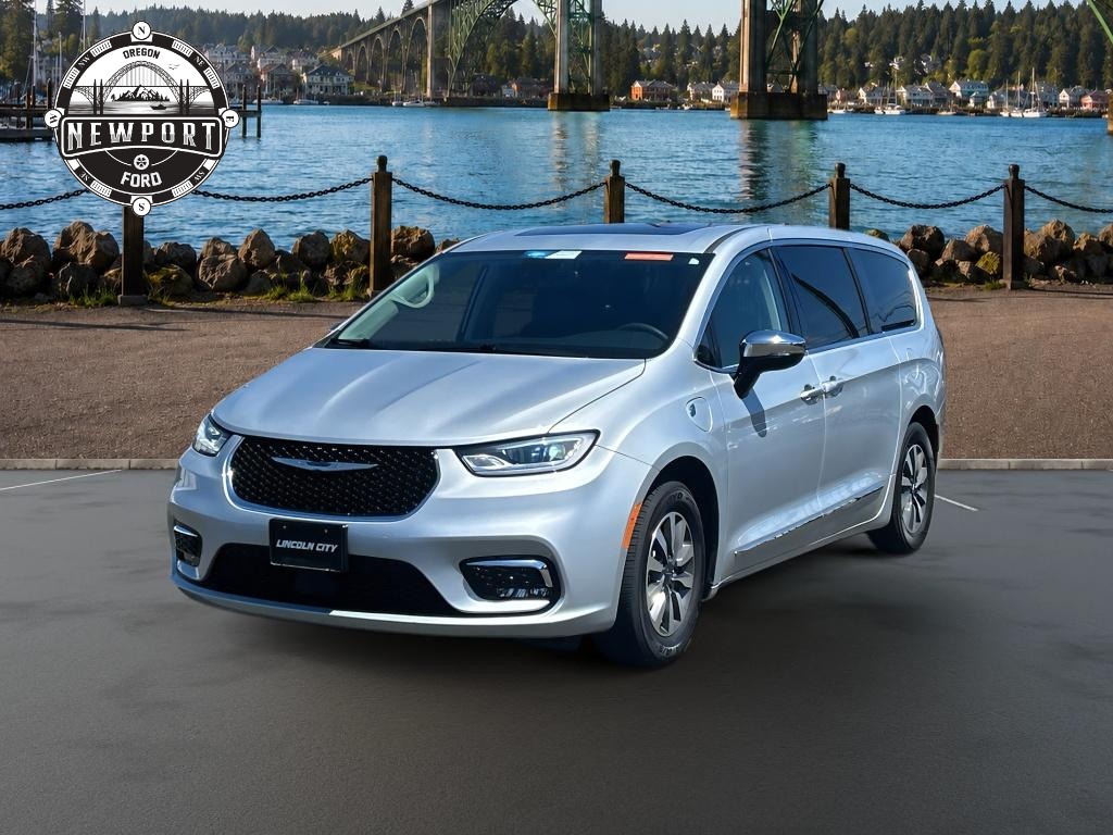Certified 2023 Chrysler Pacifica Plug-In Hybrid Limited Van Passenger Van