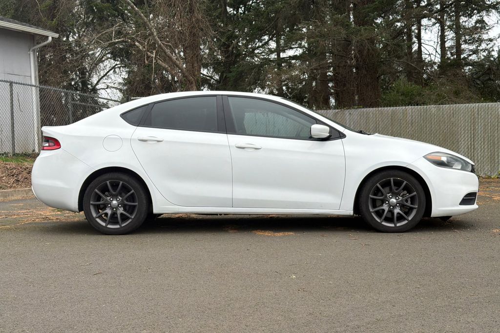 Used 2015 Dodge Dart SE with VIN 1C3CDFAA4FD265019 for sale in Newport, OR