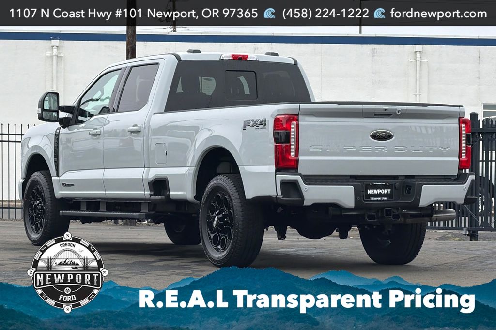 2026 Ford F-250 Super Duty XLT - Photo 6