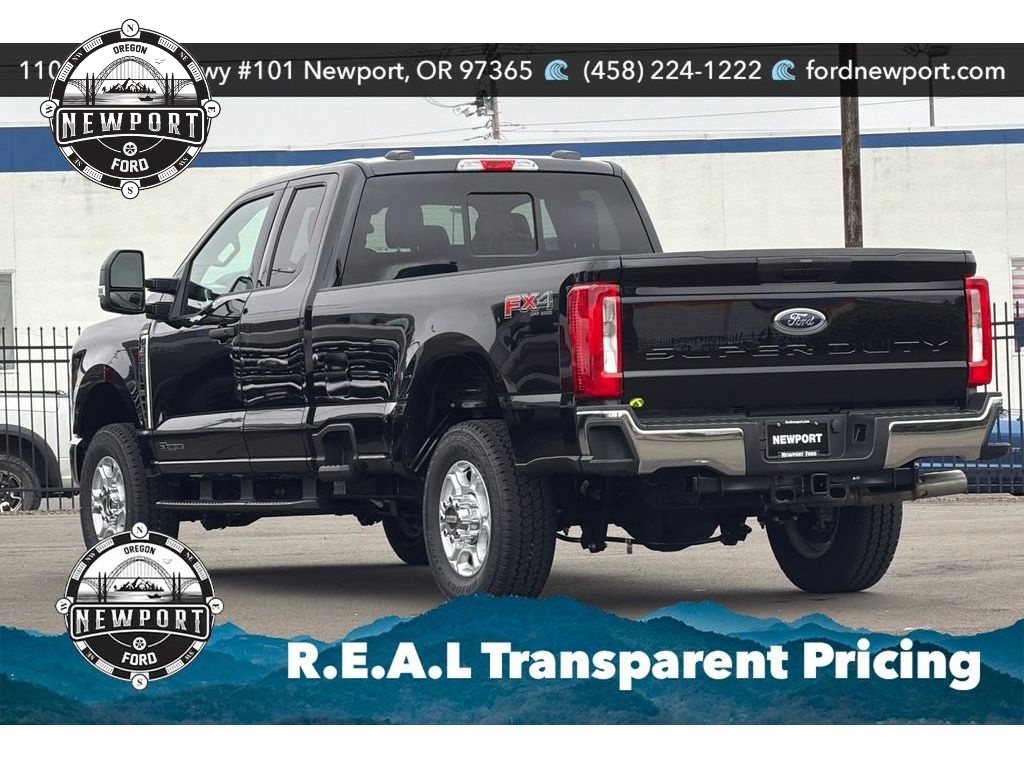 2026 Ford F-350 Super Duty XLT - Photo 8