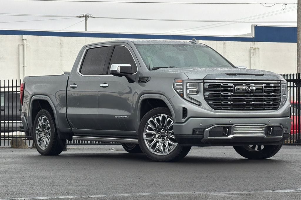 2023 GMC Sierra 4WD Crew Cab Short Box Denali Ultimate's photo