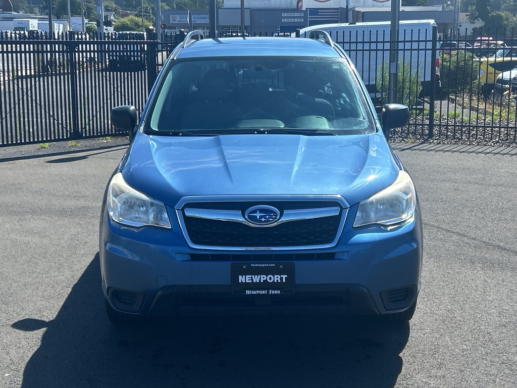 Used 2015 Subaru Forester i with VIN JF2SJABC7FH451246 for sale in Newport, OR