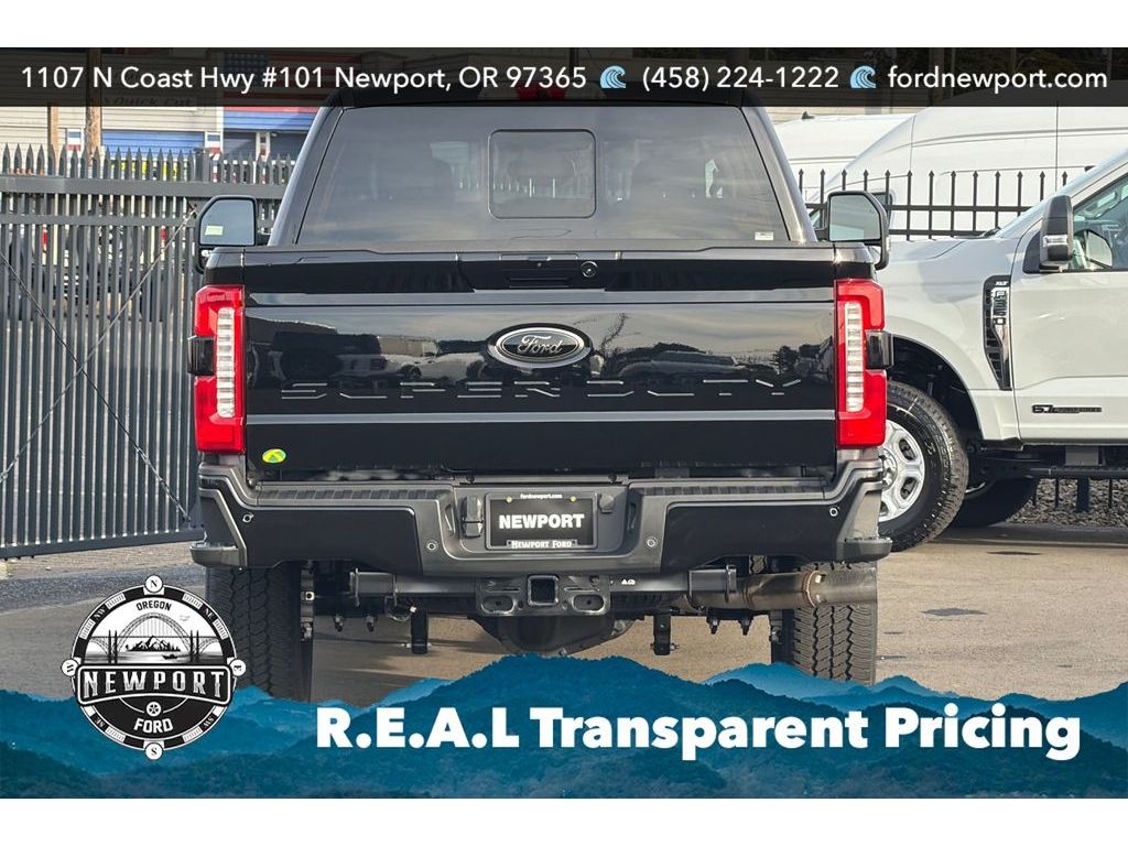 2026 Ford F-350 Super Duty XLT - Photo 6