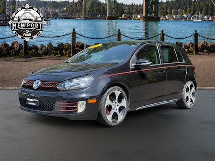 2012 Volkswagen GTI 4-Door w/Convenience Package/Sunroof Hatchback