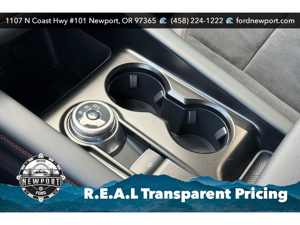 2026 Ford Explorer ST - Photo 27