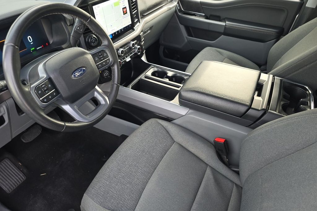 2024 Ford F-150 XLT - Photo 9