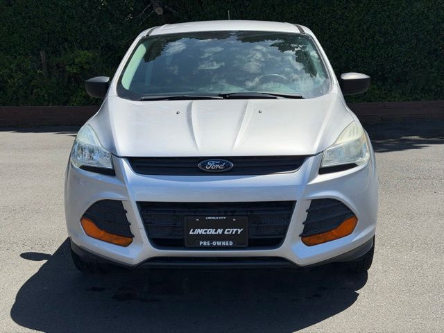 Used 2016 Ford Escape S with VIN 1FMCU0F78GUB40141 for sale in Newport, OR