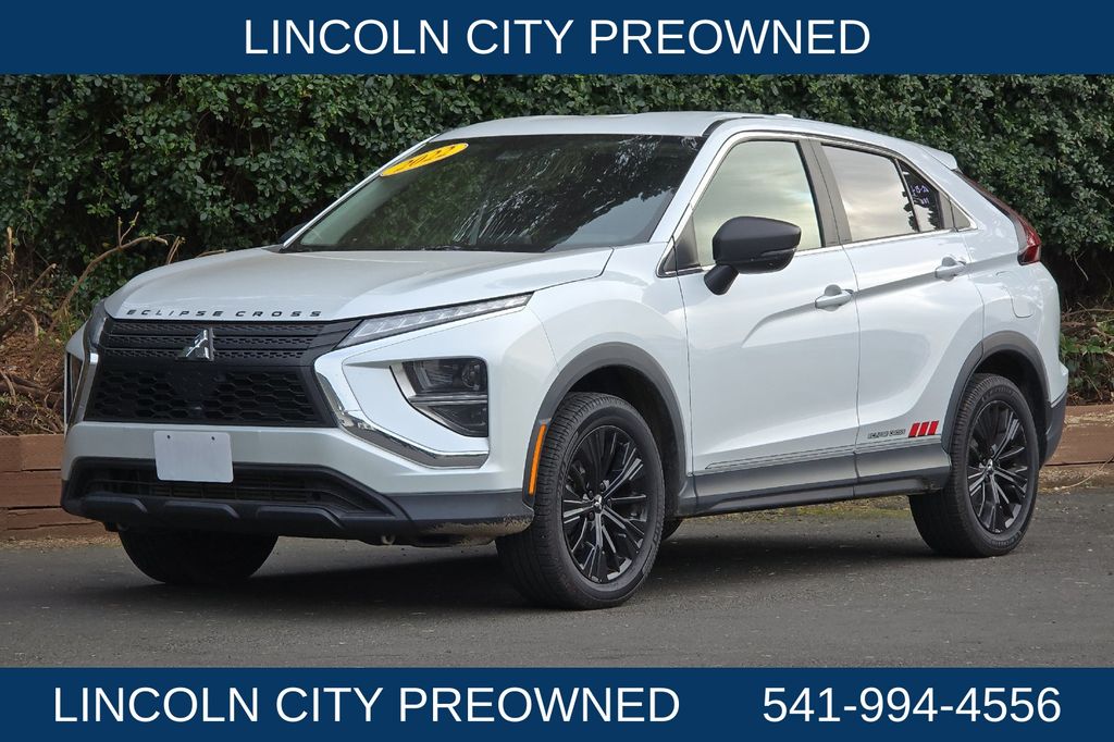 2022 Mitsubishi Eclipse Cross LE - Photo 8
