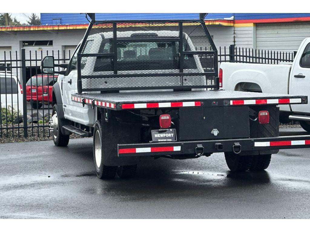 2019 Ford F-550 Super Duty Chassis Cab XL - Photo 6
