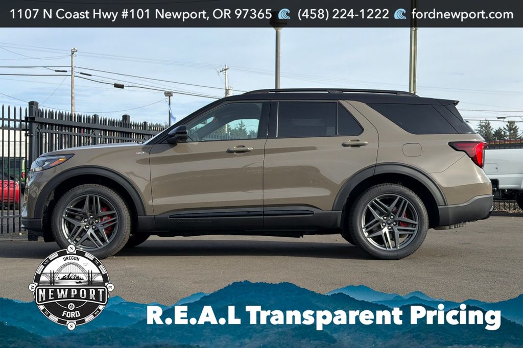 2026 Ford Explorer ST-Line - Photo 7