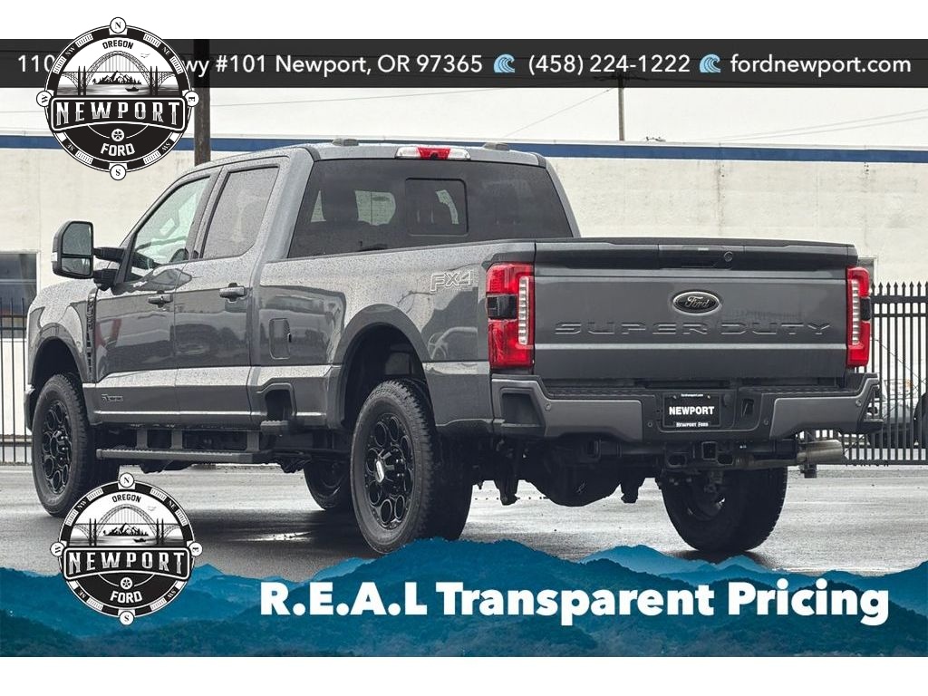 2026 Ford F-350 Super Duty XLT - Photo 8