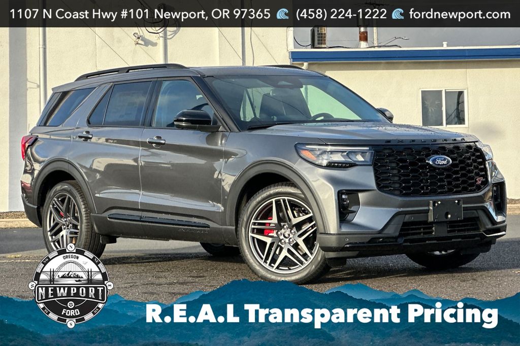 2026 Ford Explorer ST 4WD's photo