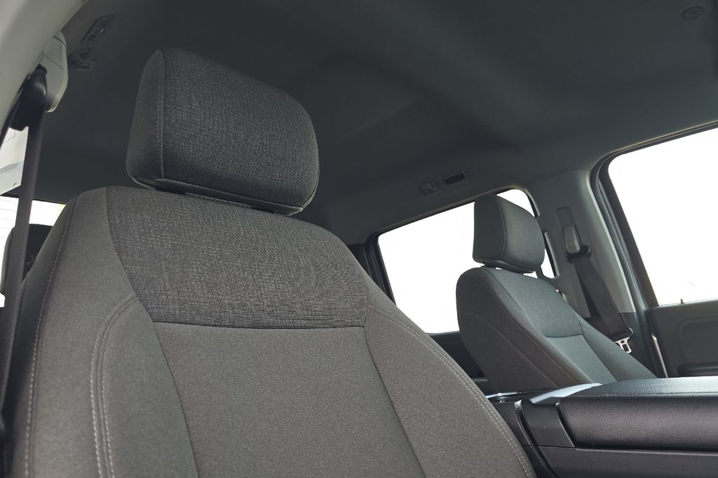 2024 Ford F-150 XLT - Photo 15