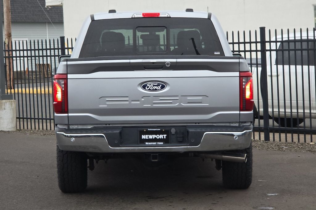 2024 Ford F-150 XLT photo 4